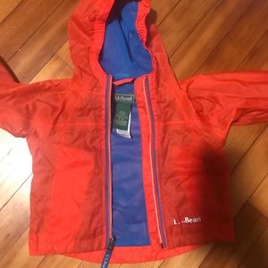 L l bean size 6-12 months raincoat